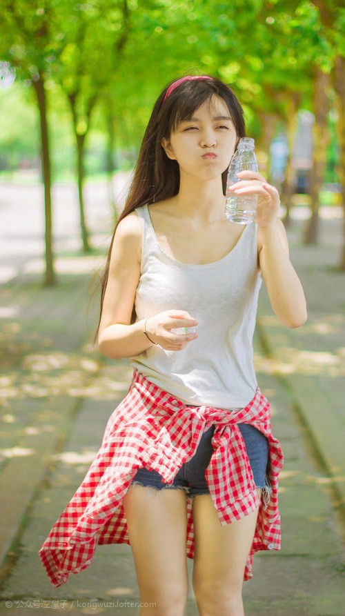 爱游戏体育app-皇家马德里主场不败，欧冠卫冕前景蕴藏无限可能！，皇家马德里晋级