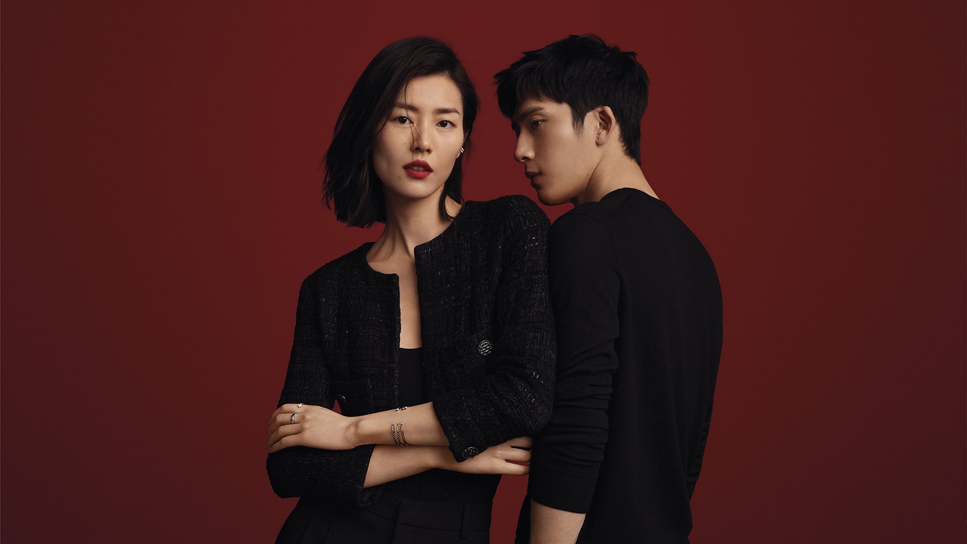 爱游戏官网-马刺新球员分享训练心得鼓励队友坚持到底，马刺球员2021